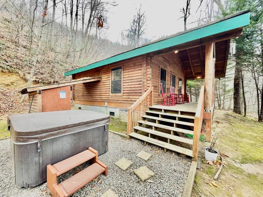 Good Life Cabin 2 Bryson City Exterior photo